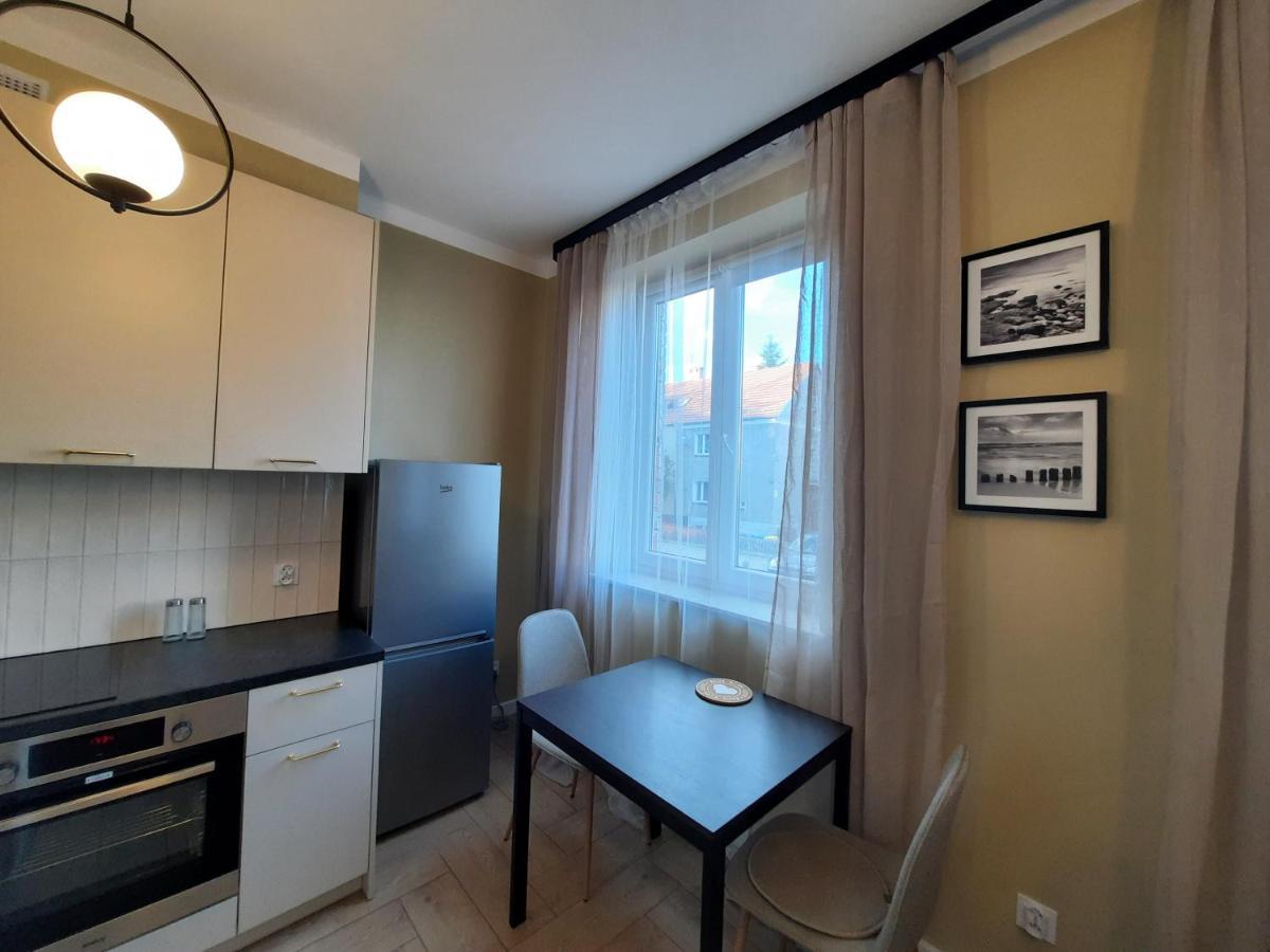 Kawalerka Hallera Wrocław Exteriör bild